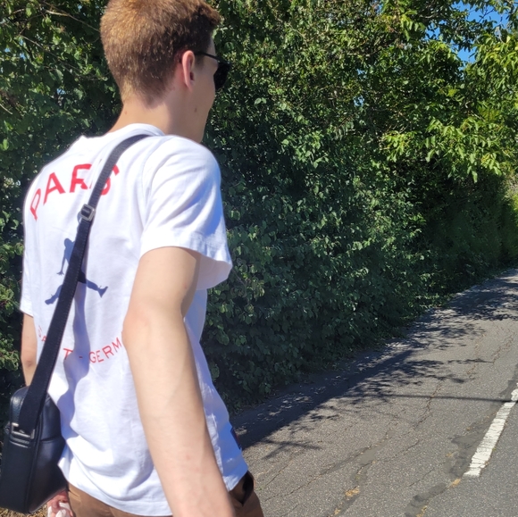 Meet your Posher, Damien - Picture 3 of 3